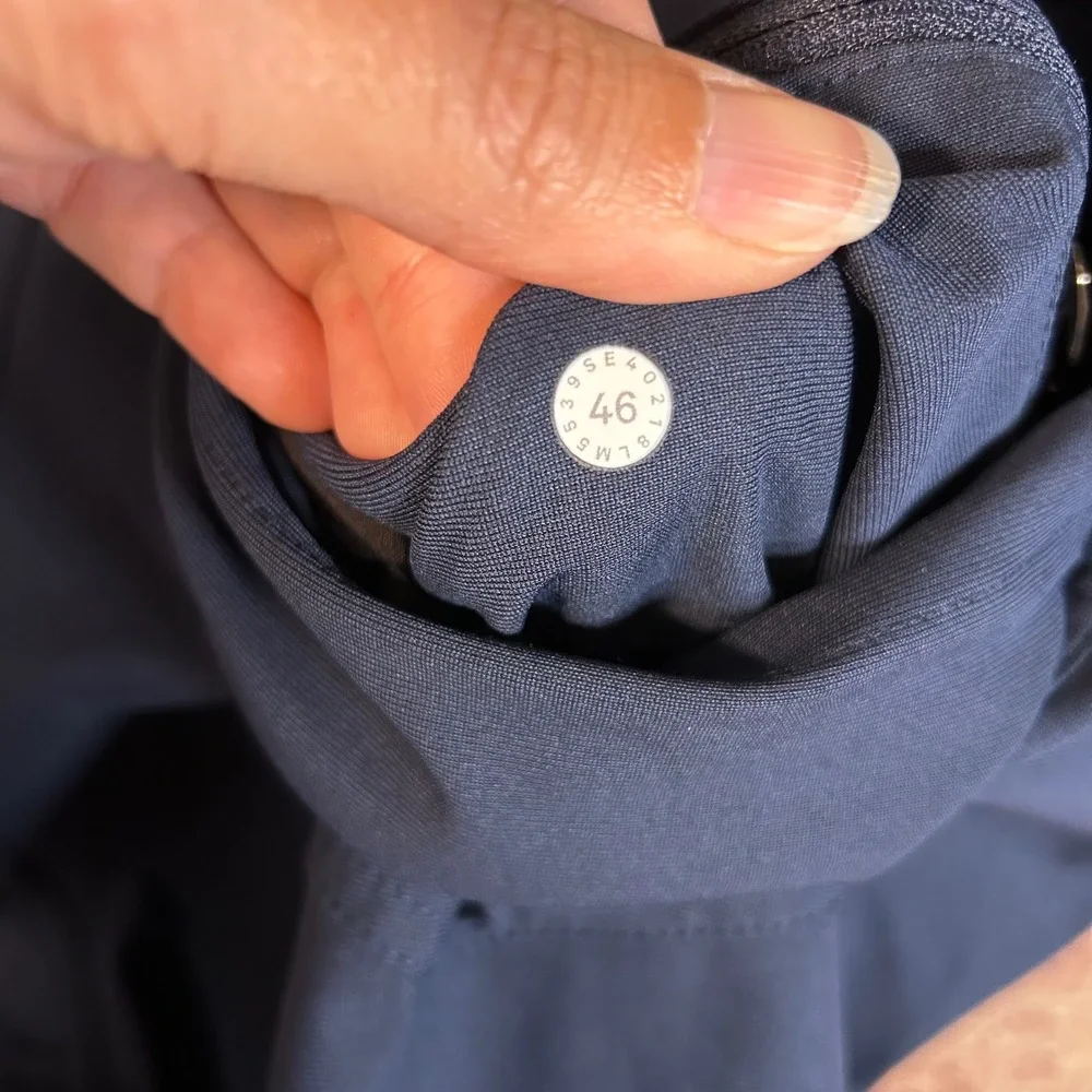 Lululemon Commission Pant Classic Mens 46x32 Navy Blue Warpstreme Trousers